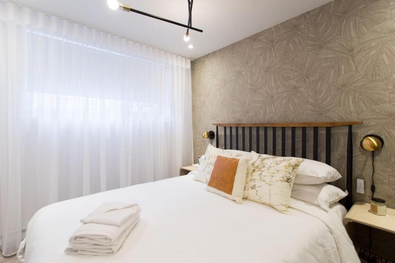 Palms Little Italy Studio With Full Bathroom By Denstays Montreal Exteriér fotografie